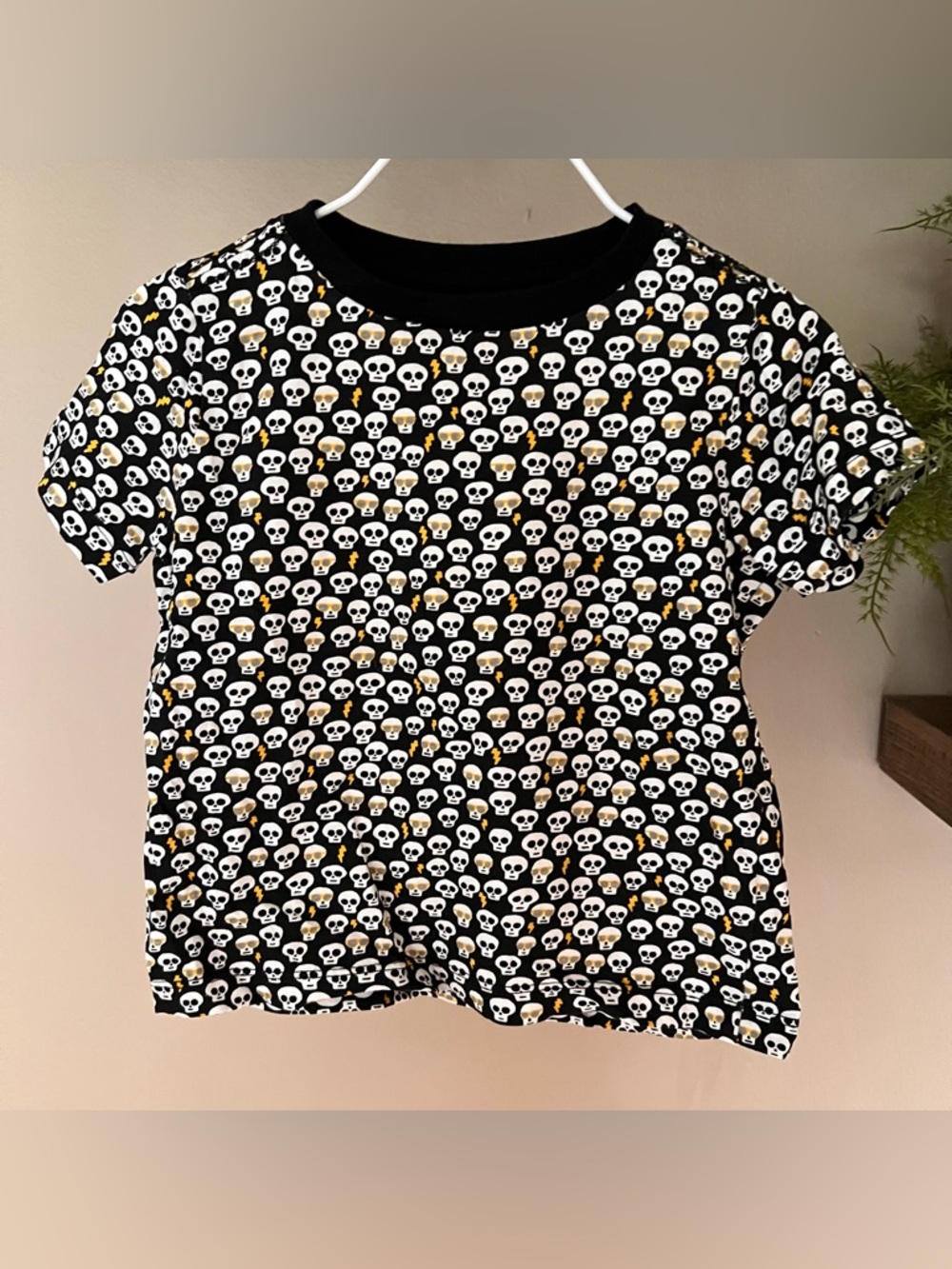 skeleton tee